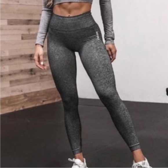 Gymshark Pants - Gymshark Adapt Seamless Leggings - Black Grey vp.